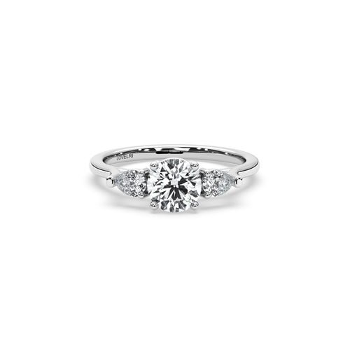 Saskatchewan Ring - Lovelri Lab Diamond & Moissanite Engagement Rings