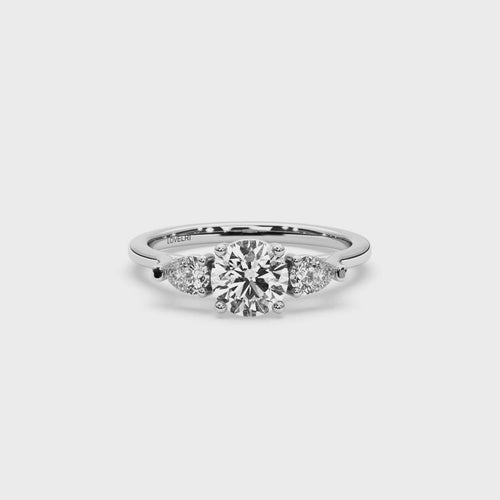 Saskatchewan Ring - Lovelri Lab Diamond & Moissanite Engagement Rings